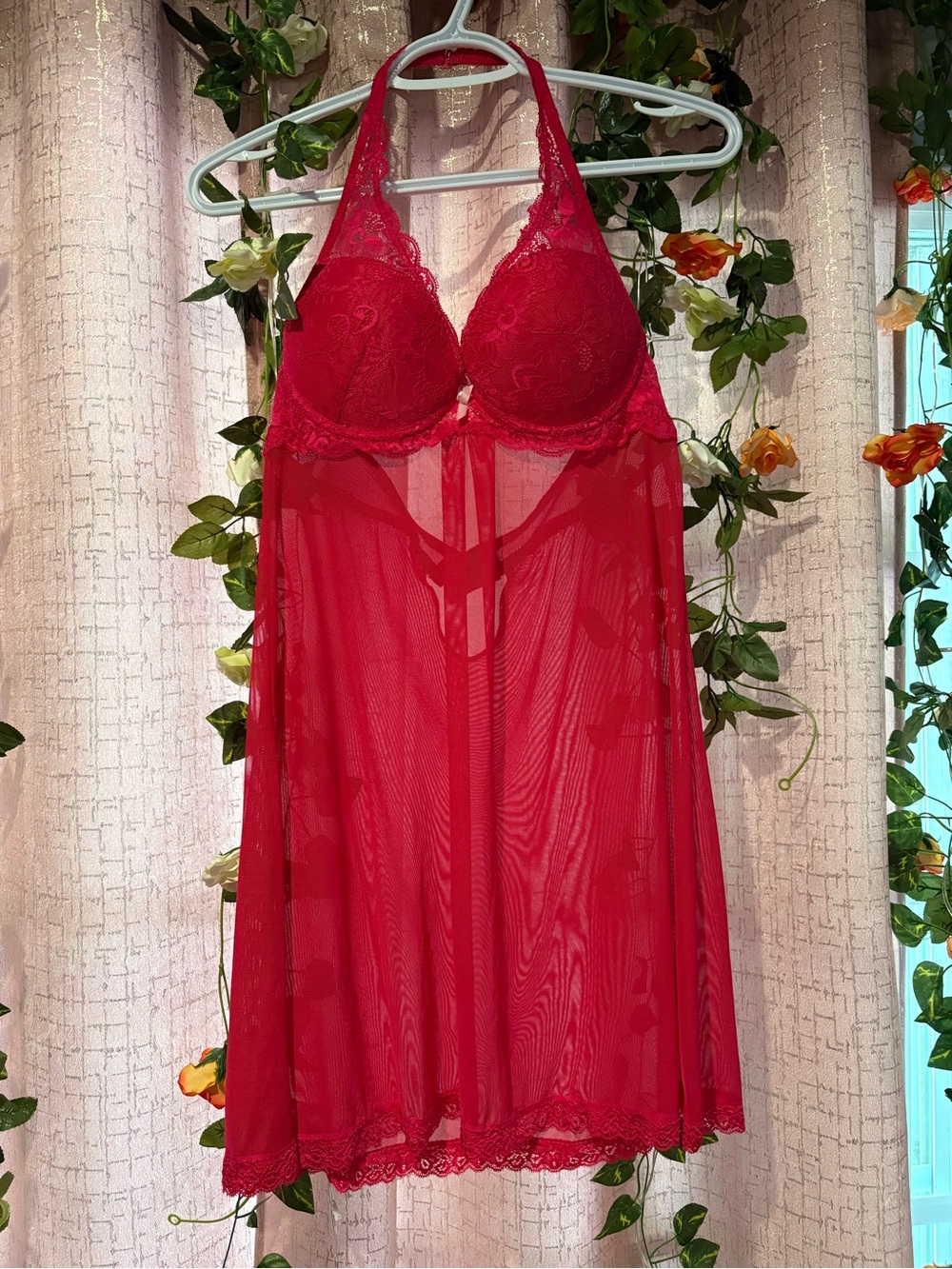 Marilyn Monroe Red Lace Halter Babydoll Chemise